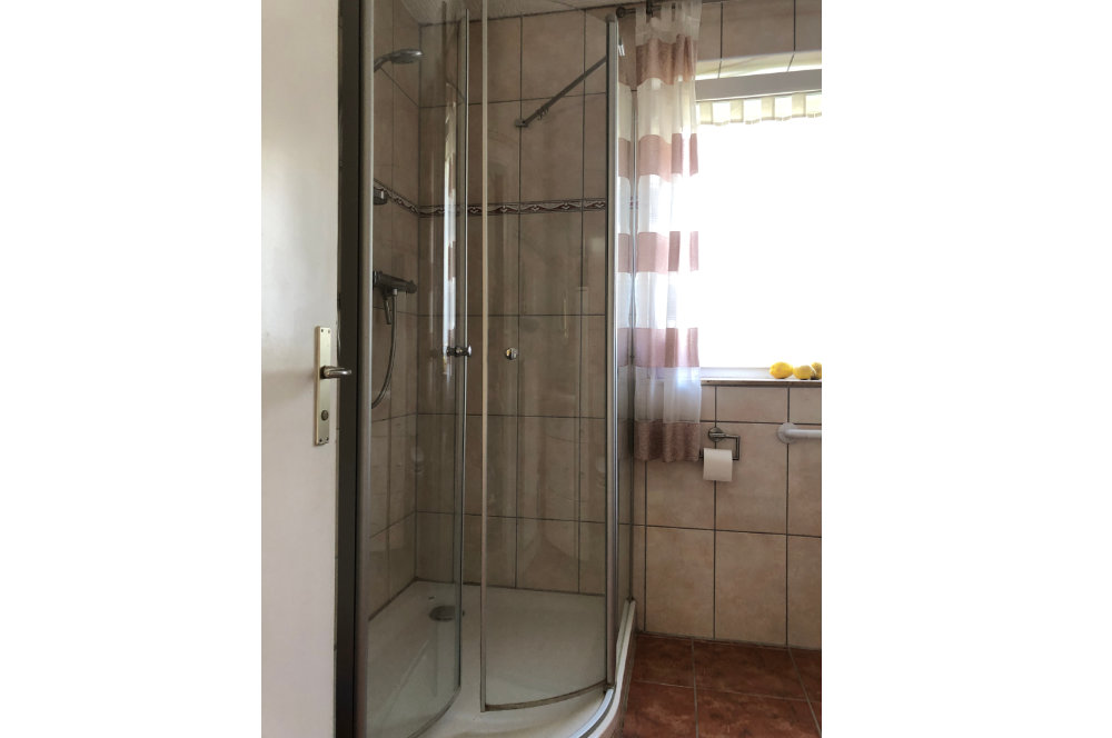 Maisons ~ feine Immobilien: Einfamilienhaus in Dingolfing