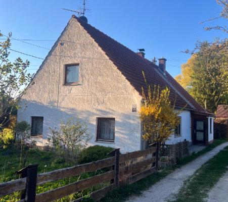 Maisons ~ feine Immobilien:kleines Einfamilienhaus in Moosburg